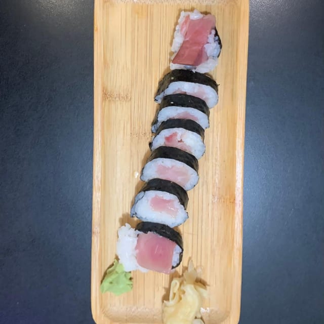Yellow Tail Roll.