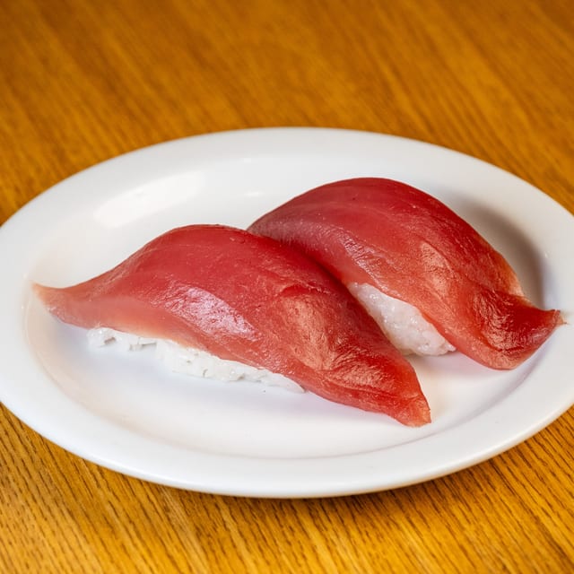 Tuna Nigiri.